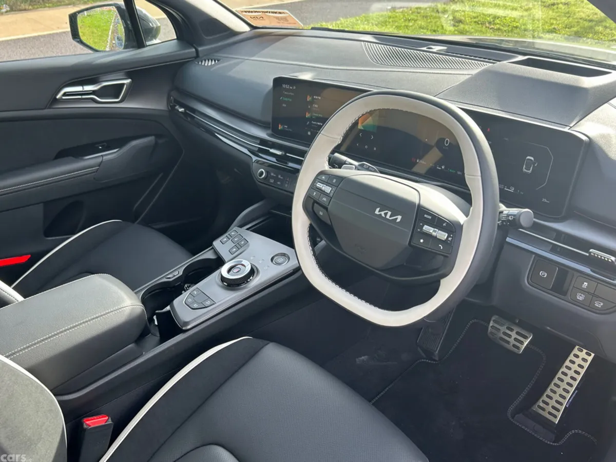 Kia Sportage SUV, Petrol Hybrid, 2026, Grey