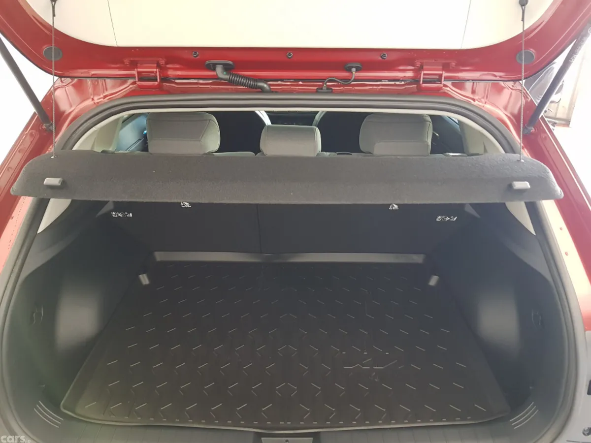 Kia EV4 Hatchback, Electric, 2027, Red