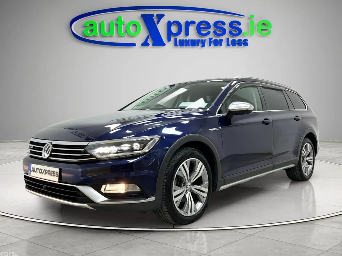 Volkswagen Passat Estate, Diesel, 2020, Blue
