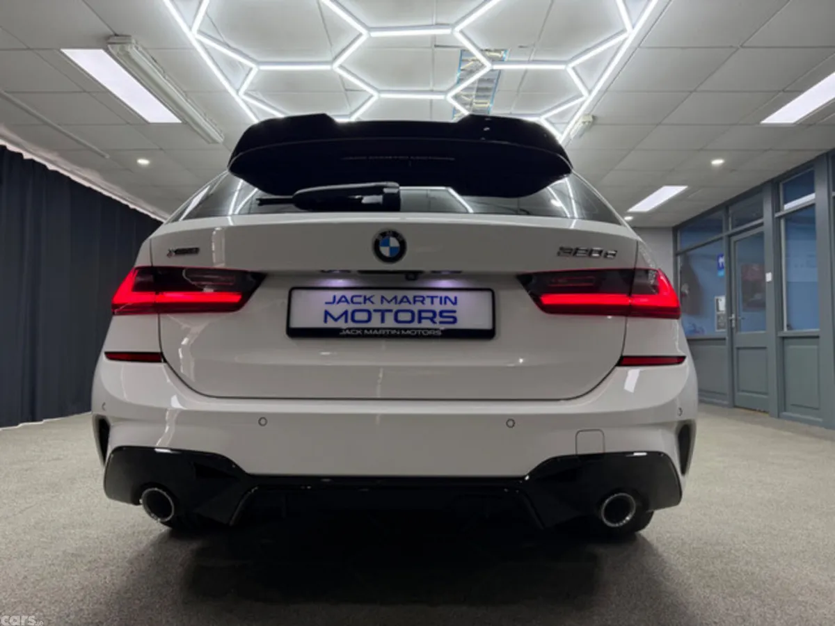 BMW 3-Series Estate, Diesel, 2020, White