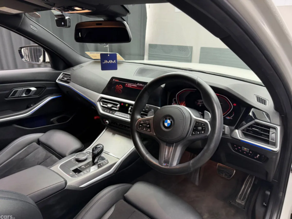 BMW 3-Series Estate, Diesel, 2020, White