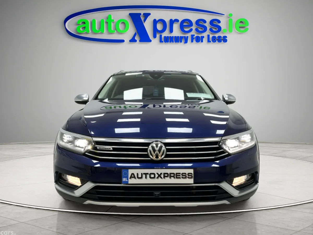 Volkswagen Passat Estate, Diesel, 2020, Blue