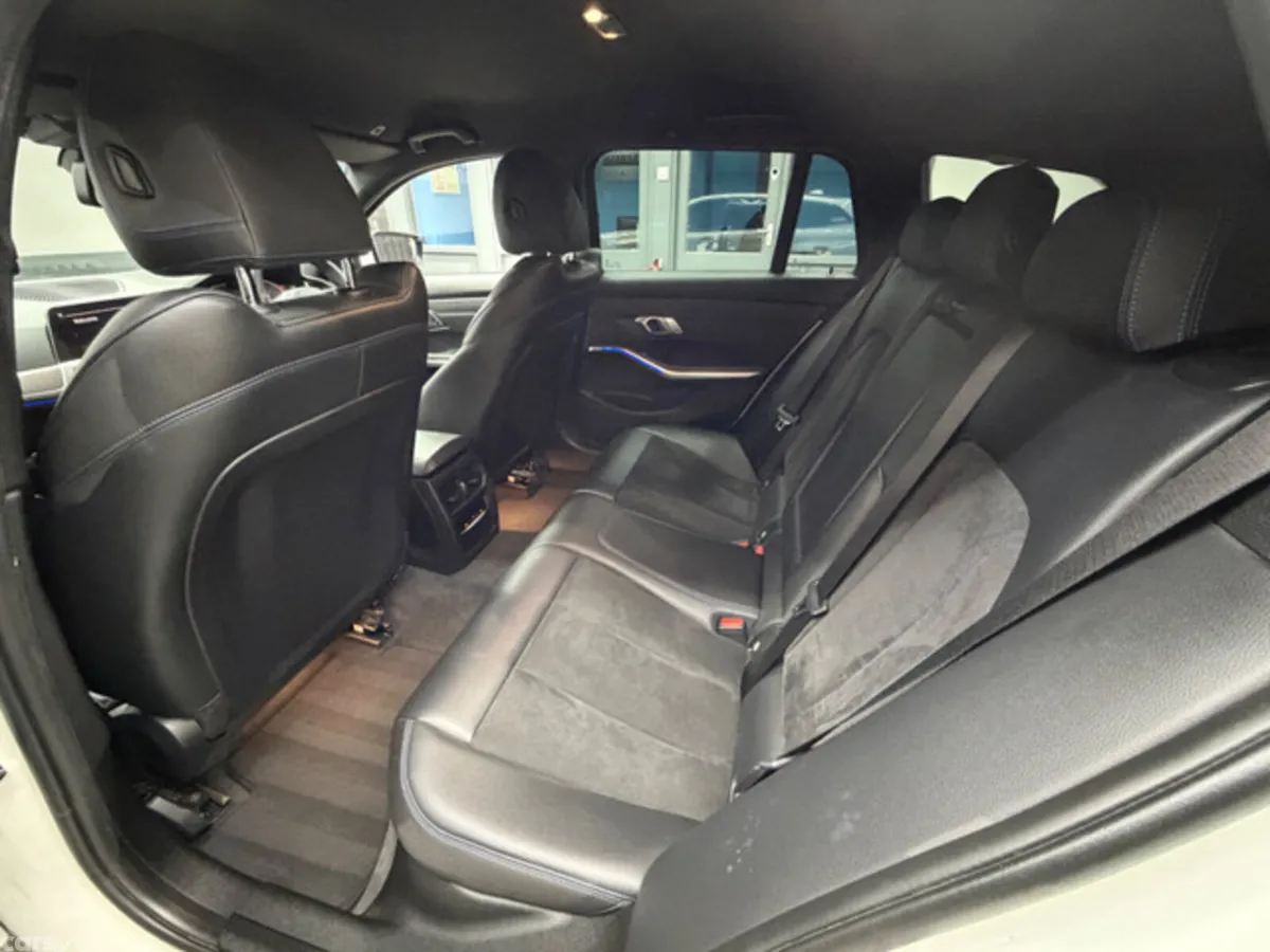 BMW 3-Series Estate, Diesel, 2020, White