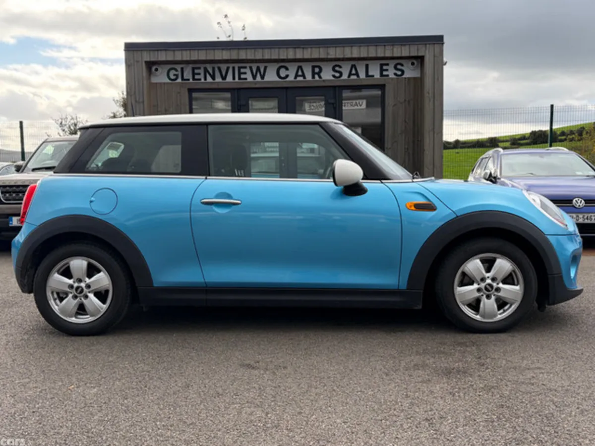 Mini Cooper Hatchback, Diesel, 2015, Blue