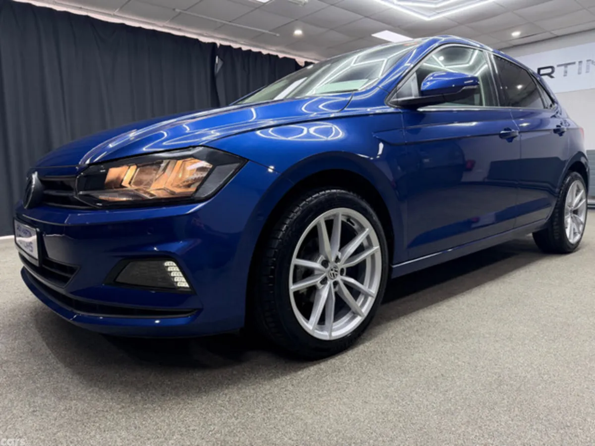 Volkswagen Polo Hatchback, Petrol, 2018, Blue