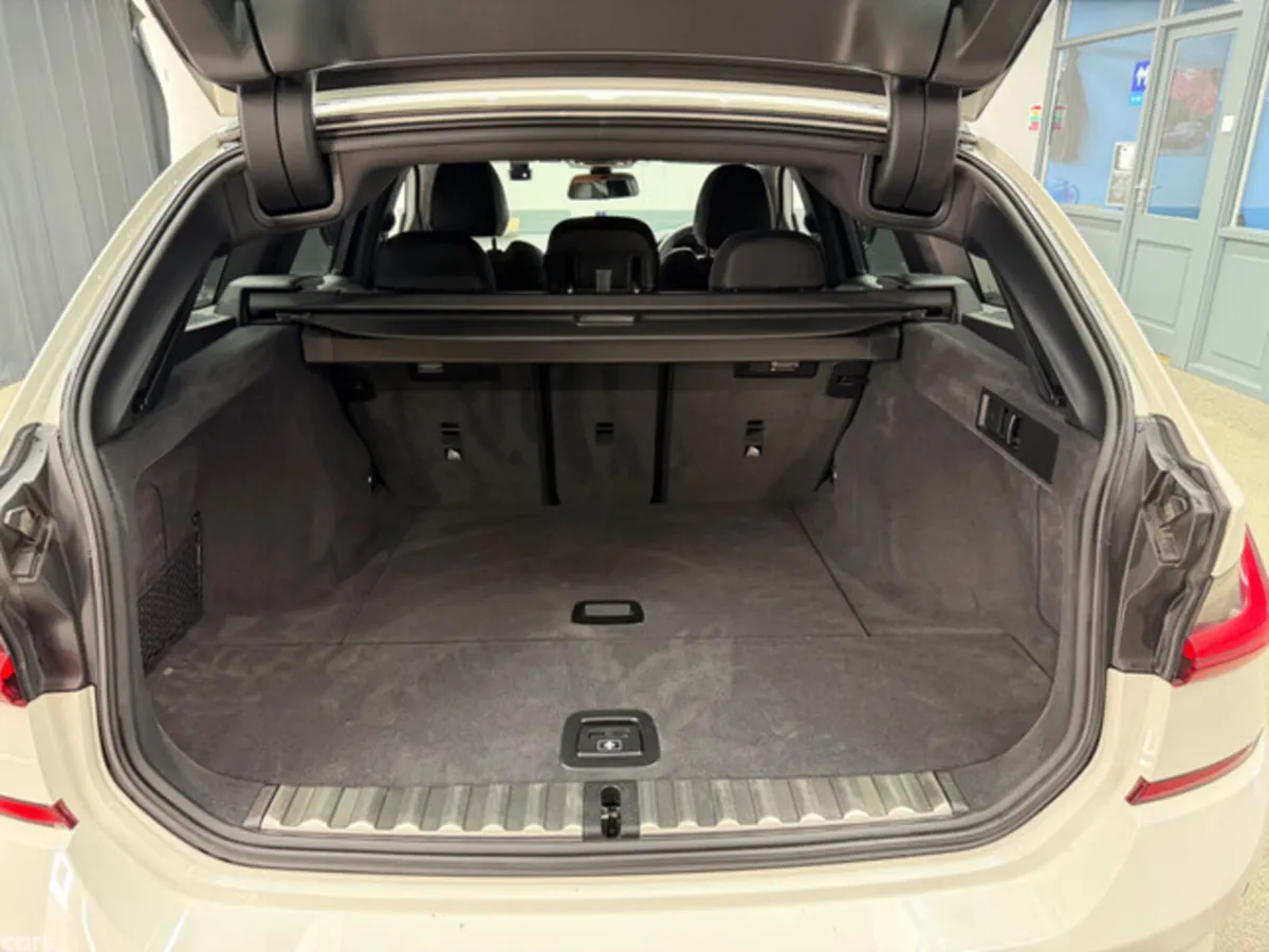 BMW 3-Series Estate, Diesel, 2020, White