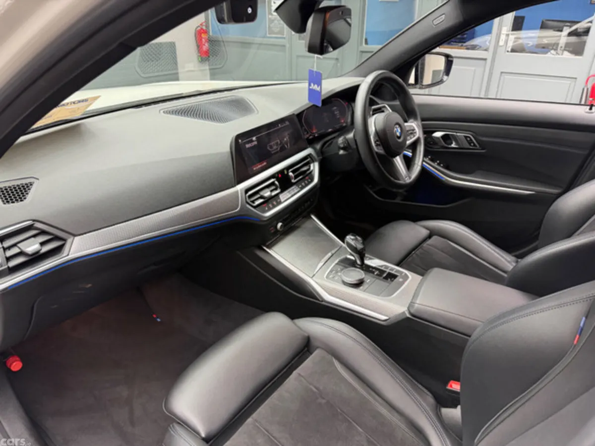 BMW 3-Series Estate, Diesel, 2020, White
