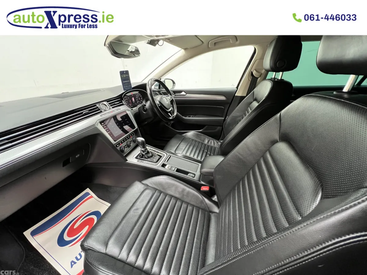Volkswagen Passat Estate, Diesel, 2020, Blue