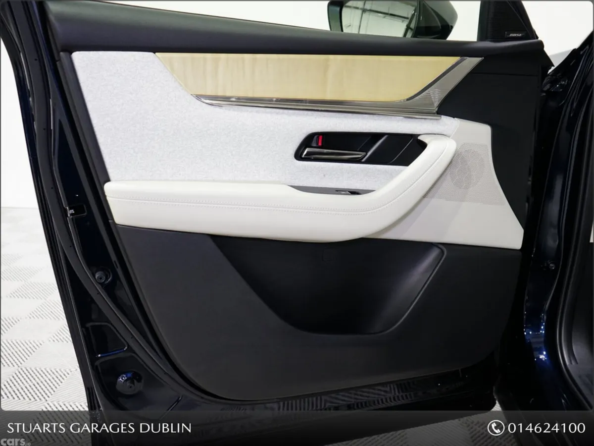 Mazda CX-80 SUV, Petrol Plug-in Hybrid, 2026, Blue
