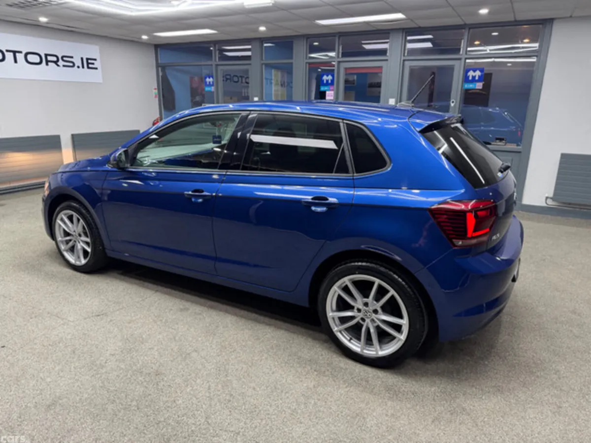 Volkswagen Polo Hatchback, Petrol, 2018, Blue
