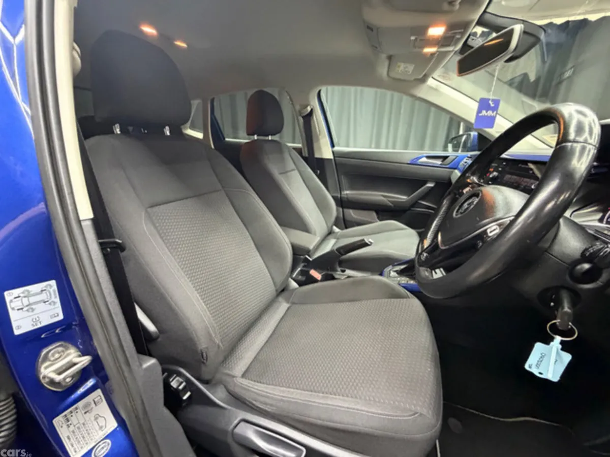 Volkswagen Polo Hatchback, Petrol, 2018, Blue