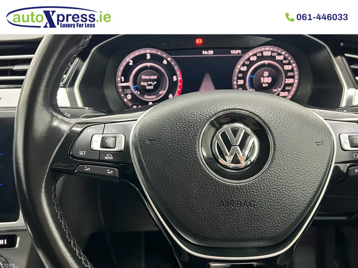 Volkswagen Passat Estate, Diesel, 2020, Blue