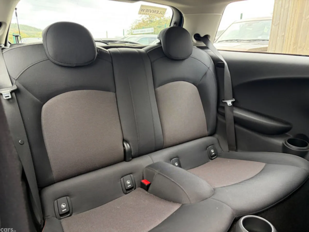 Mini Cooper Hatchback, Diesel, 2015, Blue