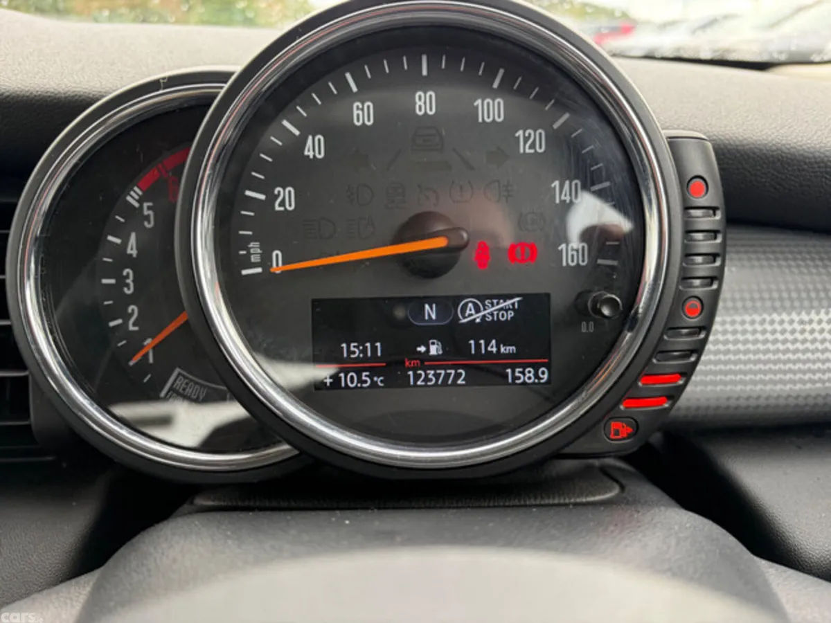 Mini Cooper Hatchback, Diesel, 2015, Blue