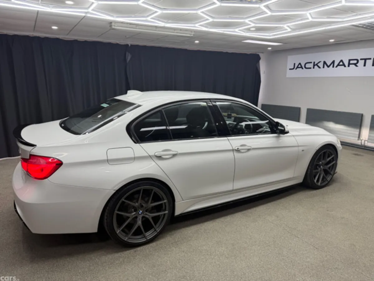 BMW 3-Series Saloon, Diesel, 2016, White