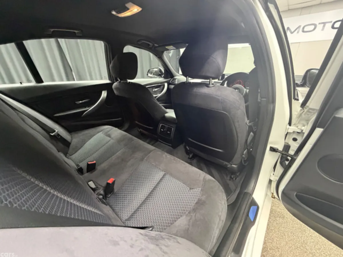 BMW 3-Series Saloon, Diesel, 2016, White