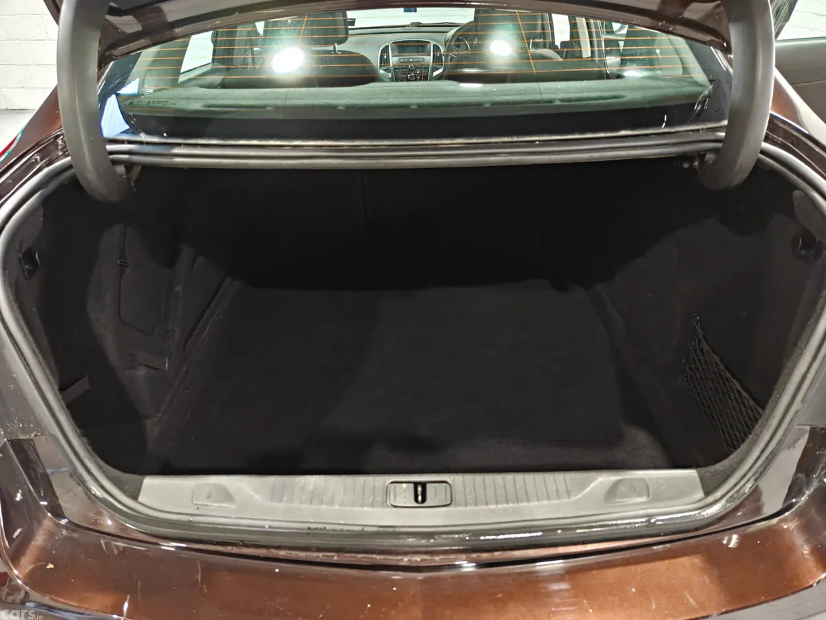 Opel Astra Saloon, Petrol, 2014, Brown