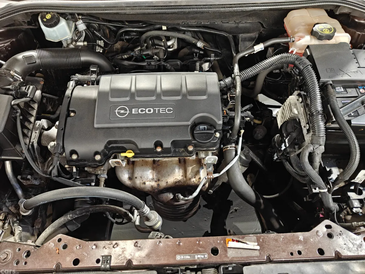 Opel Astra Saloon, Petrol, 2014, Brown