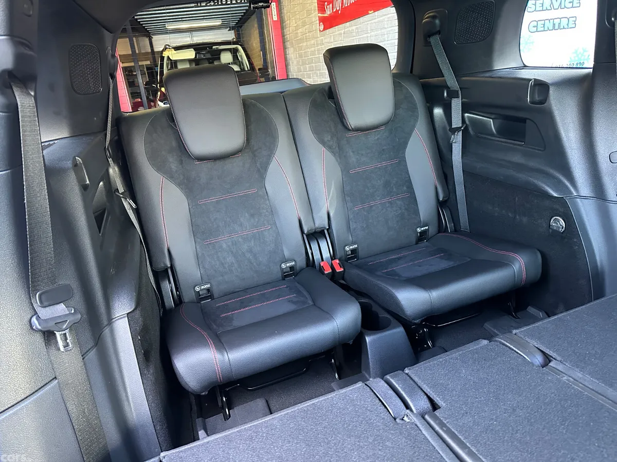 Mercedes-Benz GLB Estate, Diesel, 2024, Black