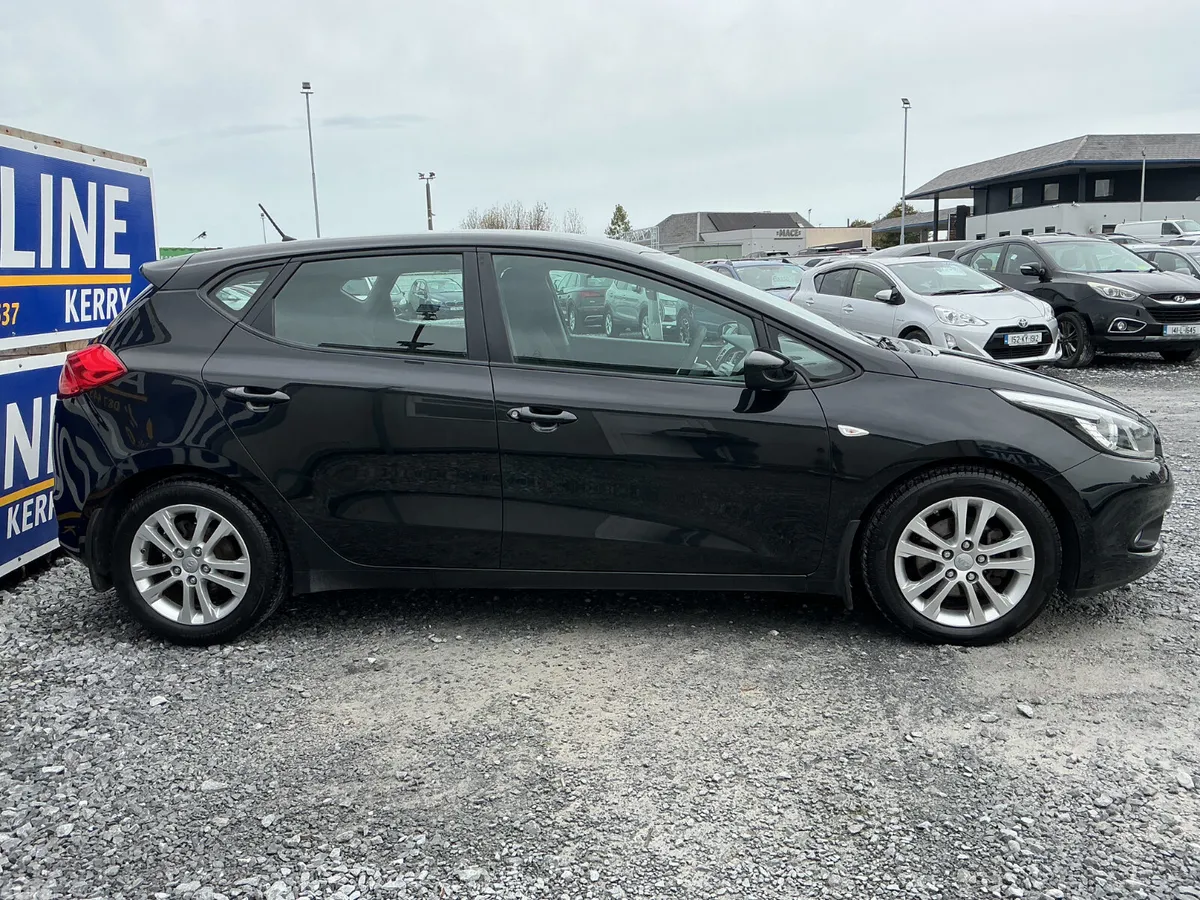 Kia Ceed Hatchback, Petrol, 2015, Black