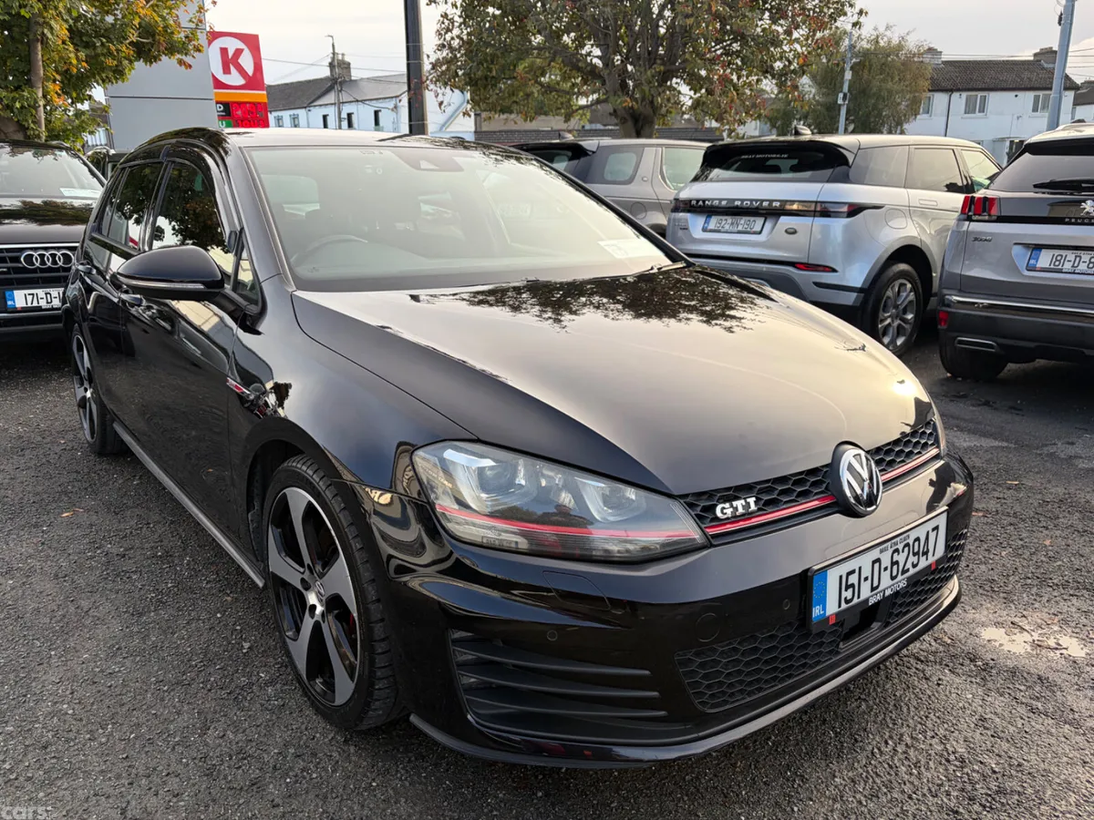 Volkswagen Golf Hatchback, Petrol, 2015, Black