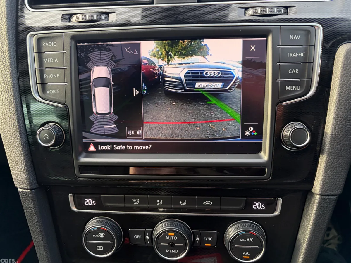 Volkswagen Golf Hatchback, Petrol, 2015, Black