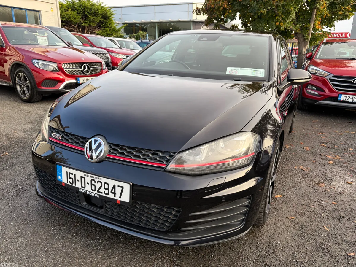 Volkswagen Golf Hatchback, Petrol, 2015, Black
