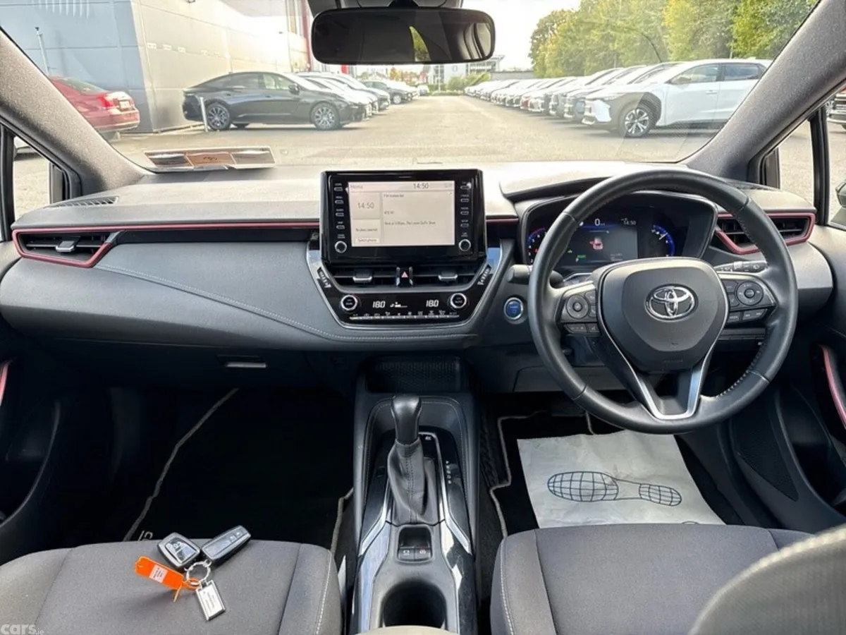 Toyota Corolla Hatchback, Petrol Hybrid, 2019, White
