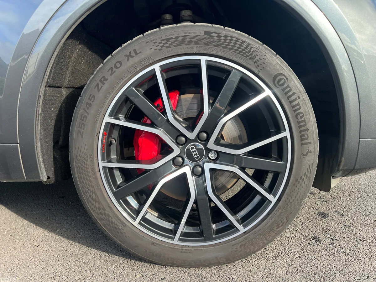 Audi Q5 SUV, Petrol Plug-in Hybrid, 2023, Grey