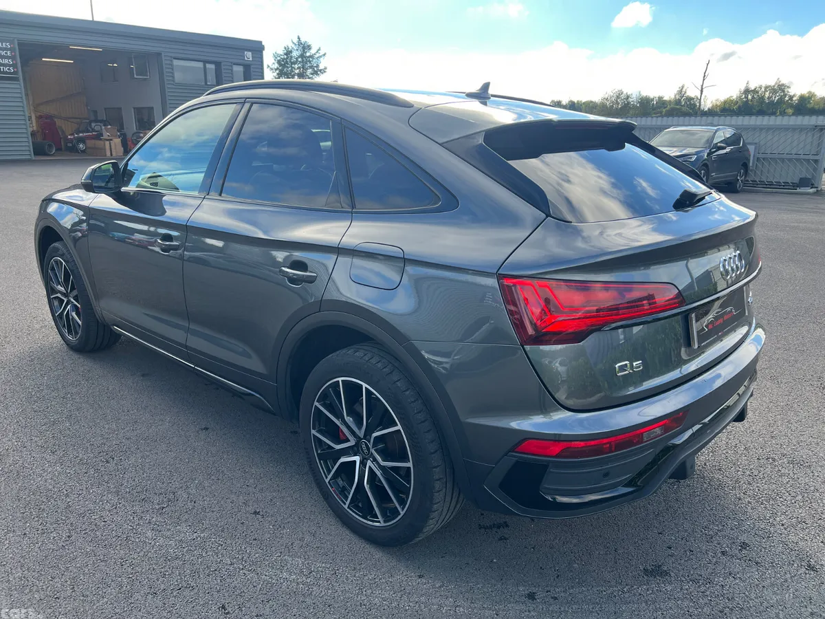 Audi Q5 SUV, Petrol Plug-in Hybrid, 2023, Grey