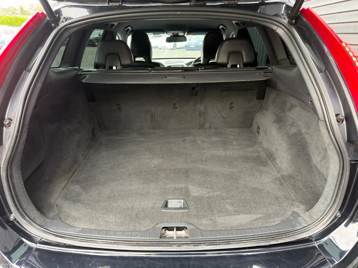 Volvo XC60 SUV, Diesel, 2015, Black