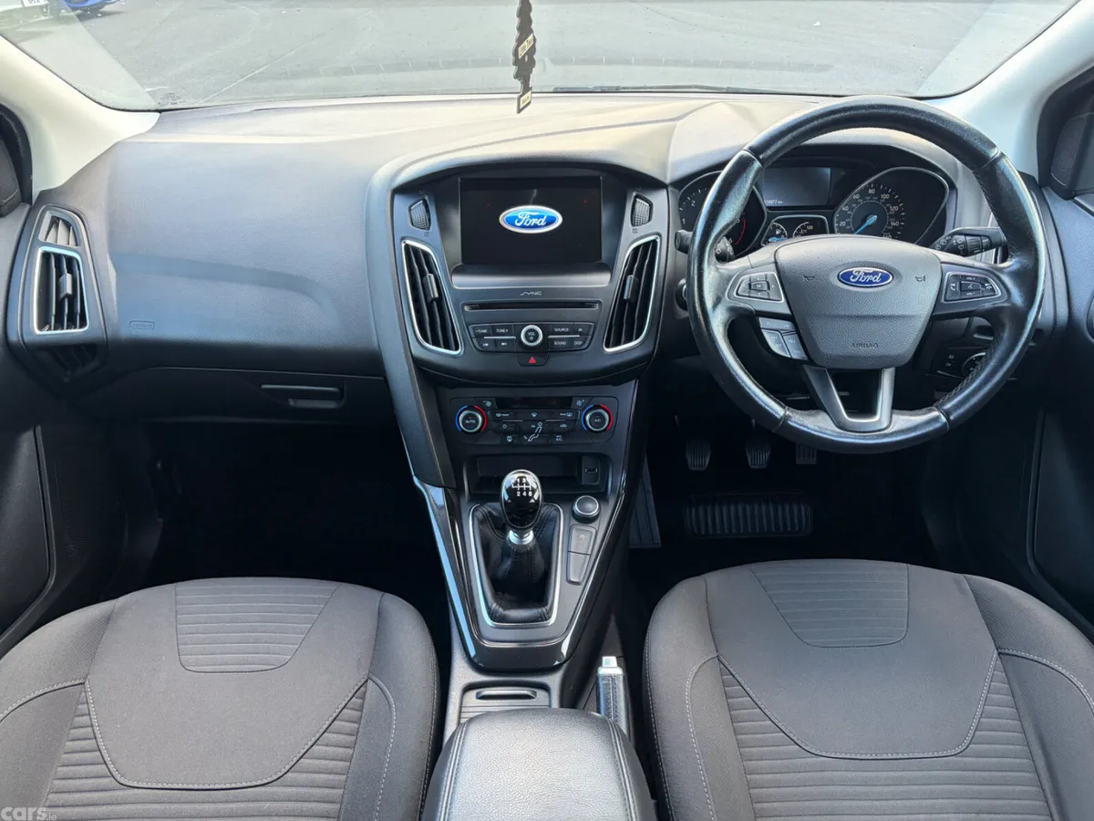 Ford Focus Hatchback, Diesel, 2017, Grey