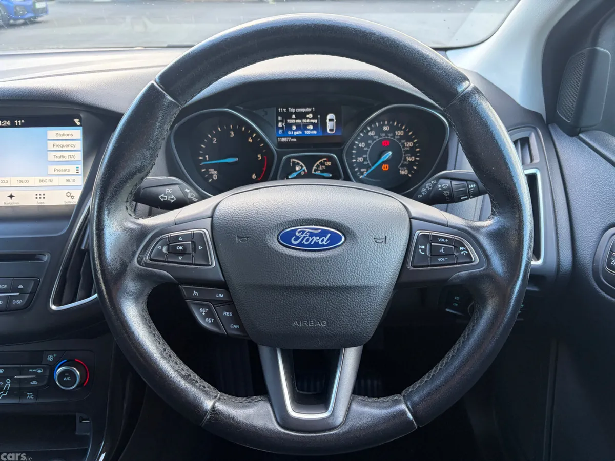 Ford Focus Hatchback, Diesel, 2017, Grey