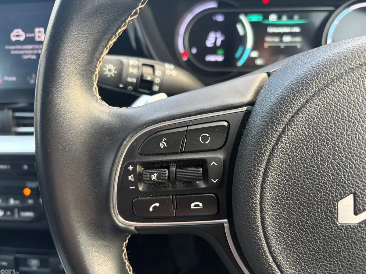 Kia e-Niro SUV, Electric, 2022, Red