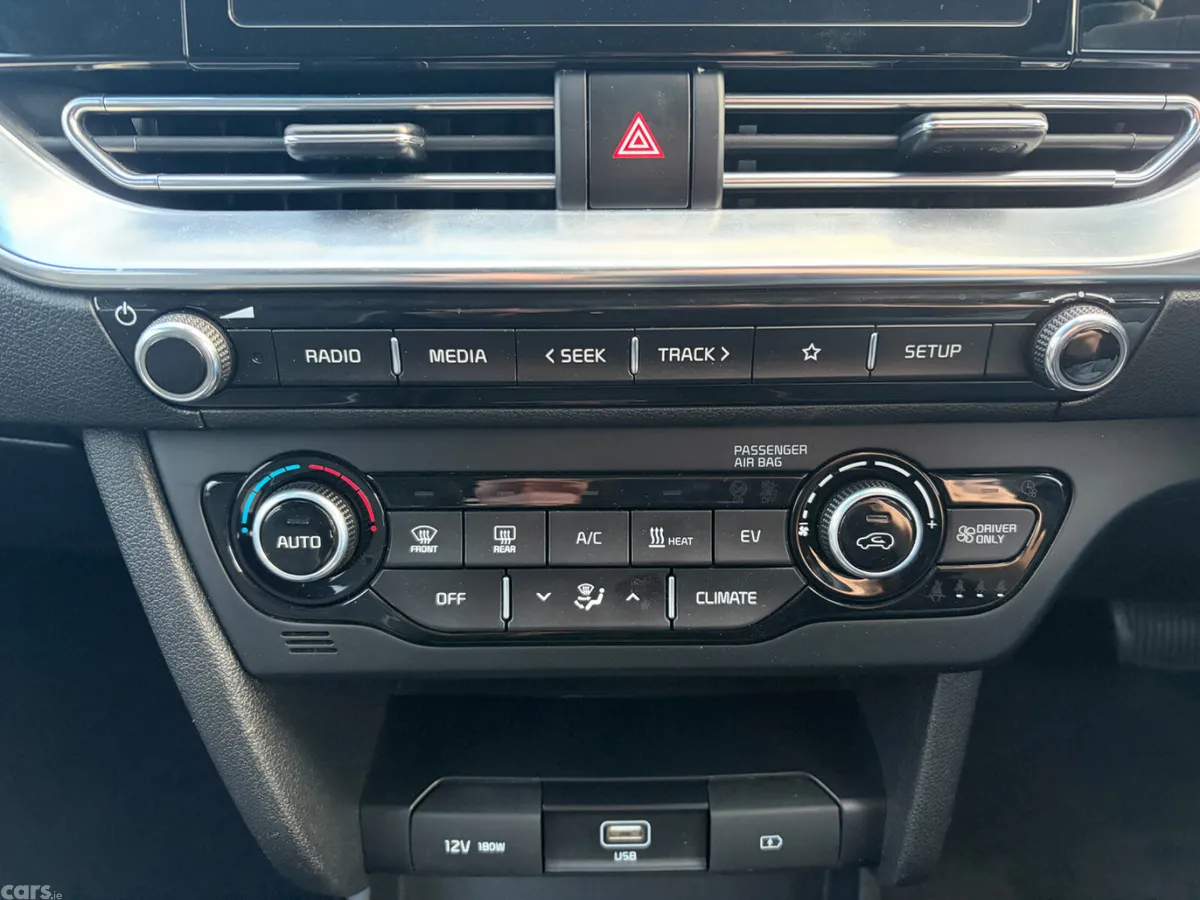 Kia e-Niro SUV, Electric, 2022, Red
