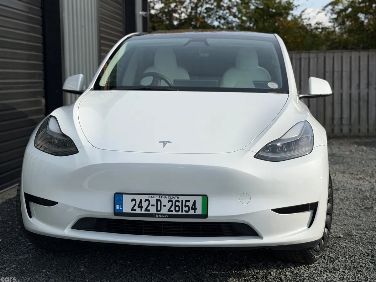 Tesla Model Y SUV, Electric, 2024, White