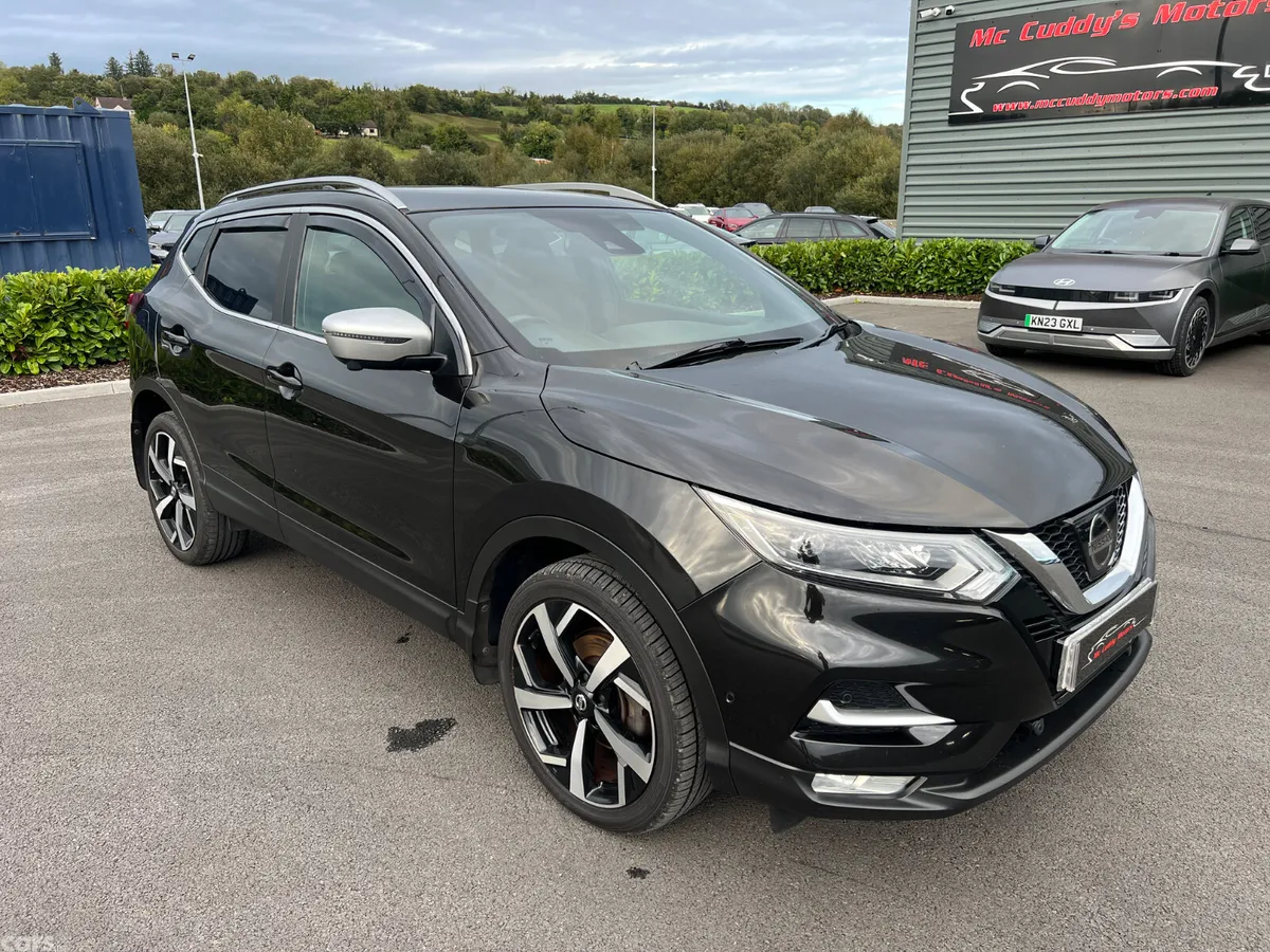 Nissan Qashqai SUV, Diesel, 2018, Black