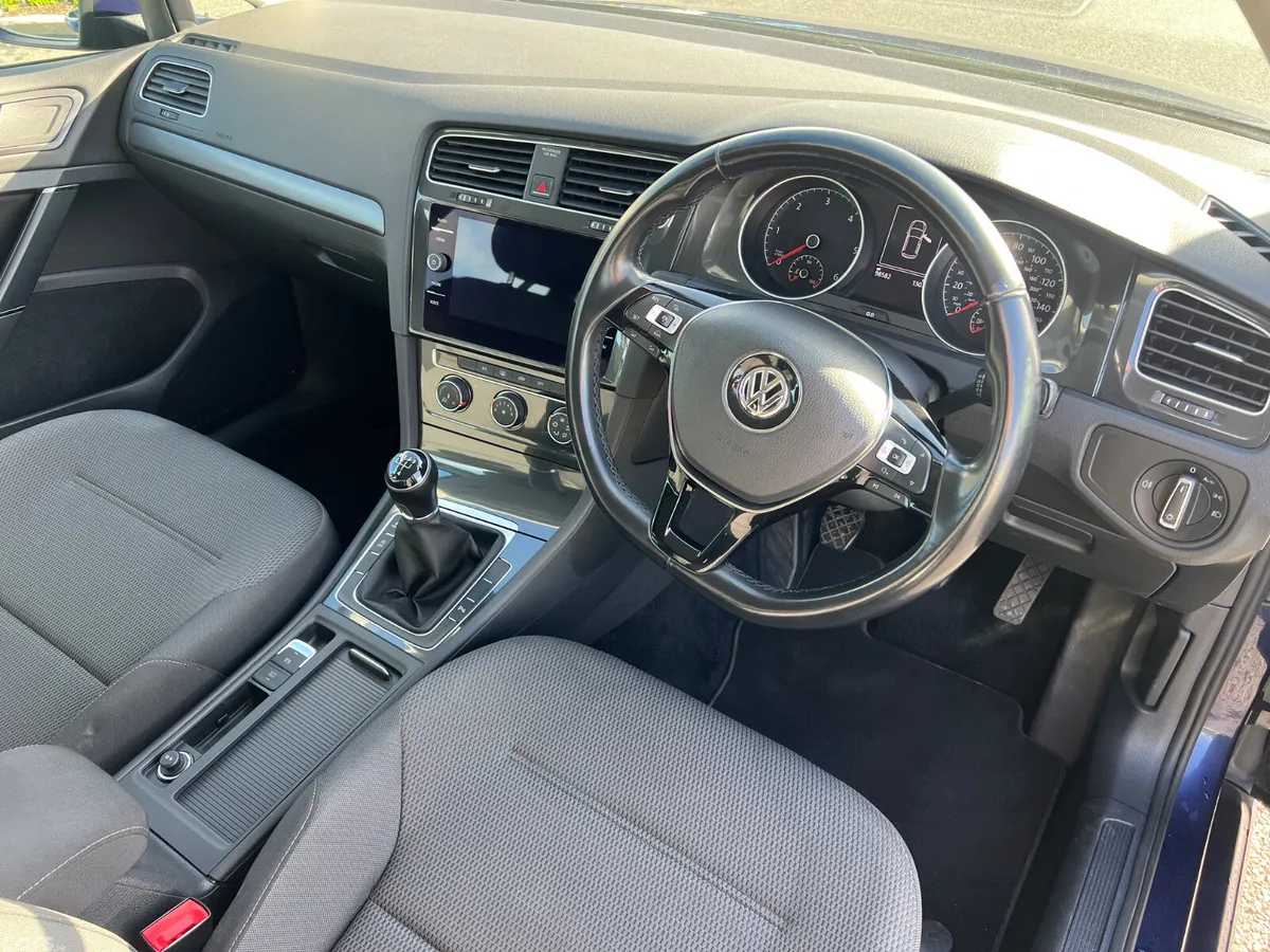 Volkswagen Golf Hatchback, Diesel, 2018, Blue