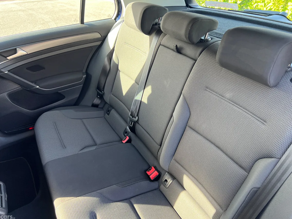 Volkswagen Golf Hatchback, Diesel, 2018, Blue
