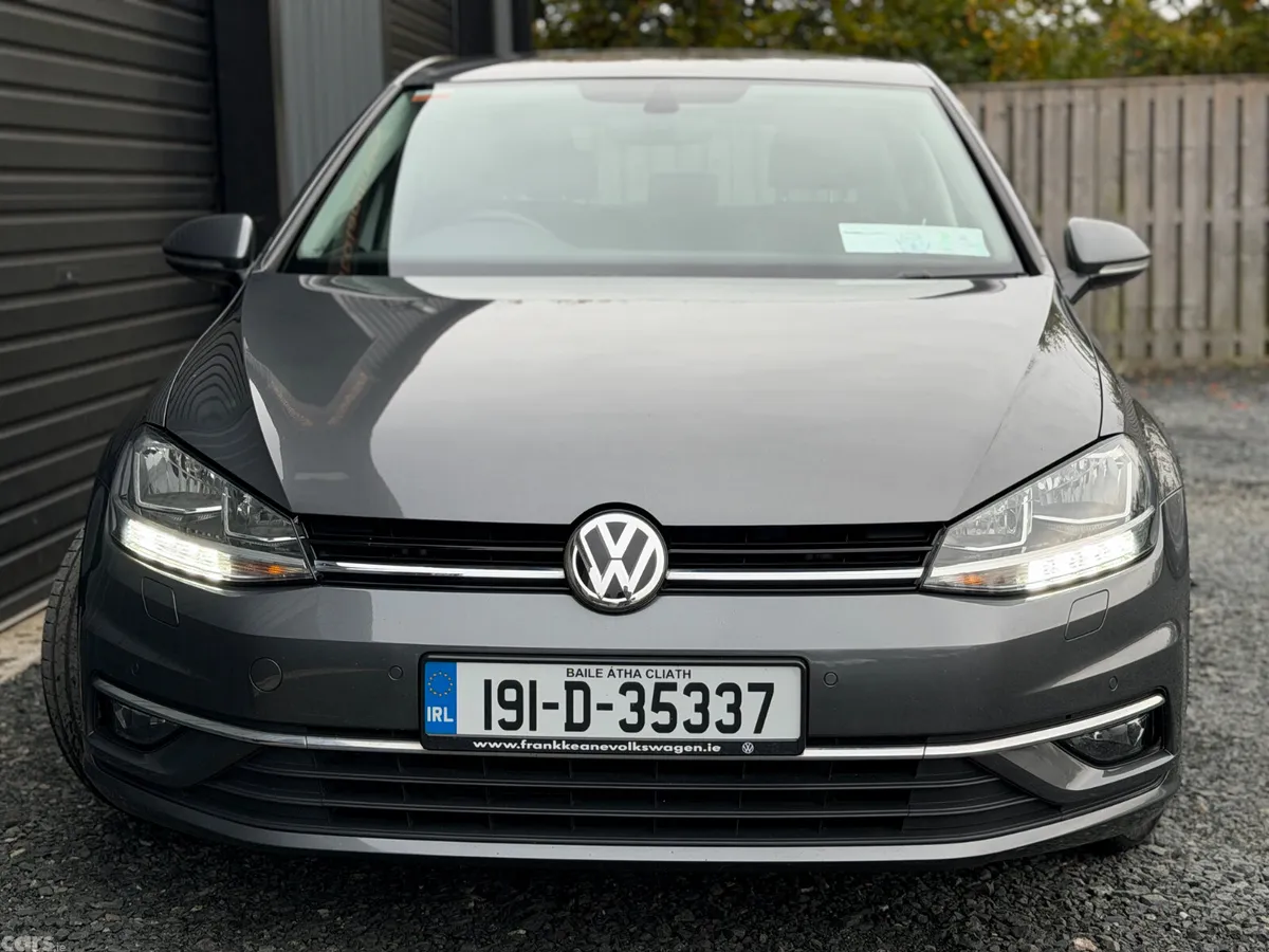 Volkswagen Golf Estate, Petrol, 2019, Grey