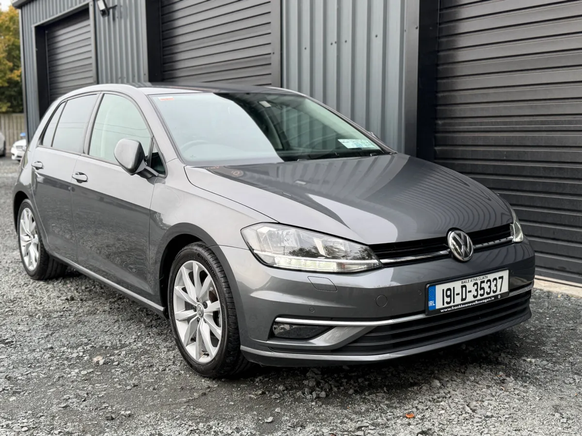 Volkswagen Golf Estate, Petrol, 2019, Grey