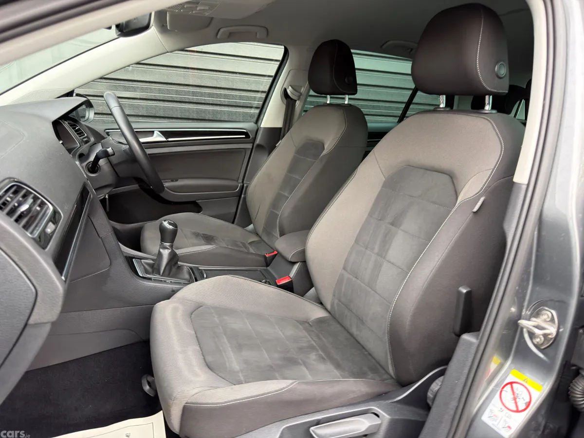 Volkswagen Golf Estate, Petrol, 2019, Grey
