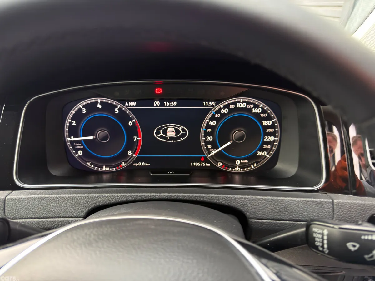 Volkswagen Golf Estate, Petrol, 2019, Grey