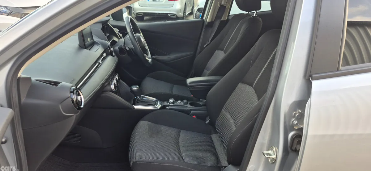 Mazda Mazda2 Hatchback, Diesel, 2017, Silver