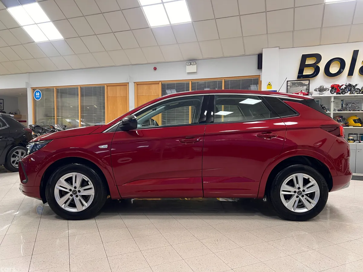 Opel Grandland X SUV, Diesel, 2024, Red