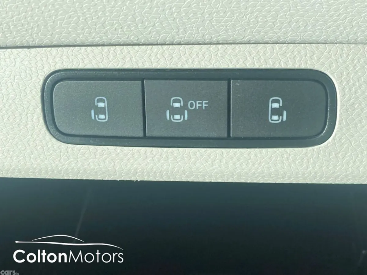 Volkswagen ID.Buzz MPV, Electric, 2023, Orange