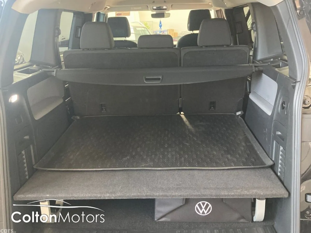 Volkswagen ID.Buzz Estate, Electric, 2023, Black