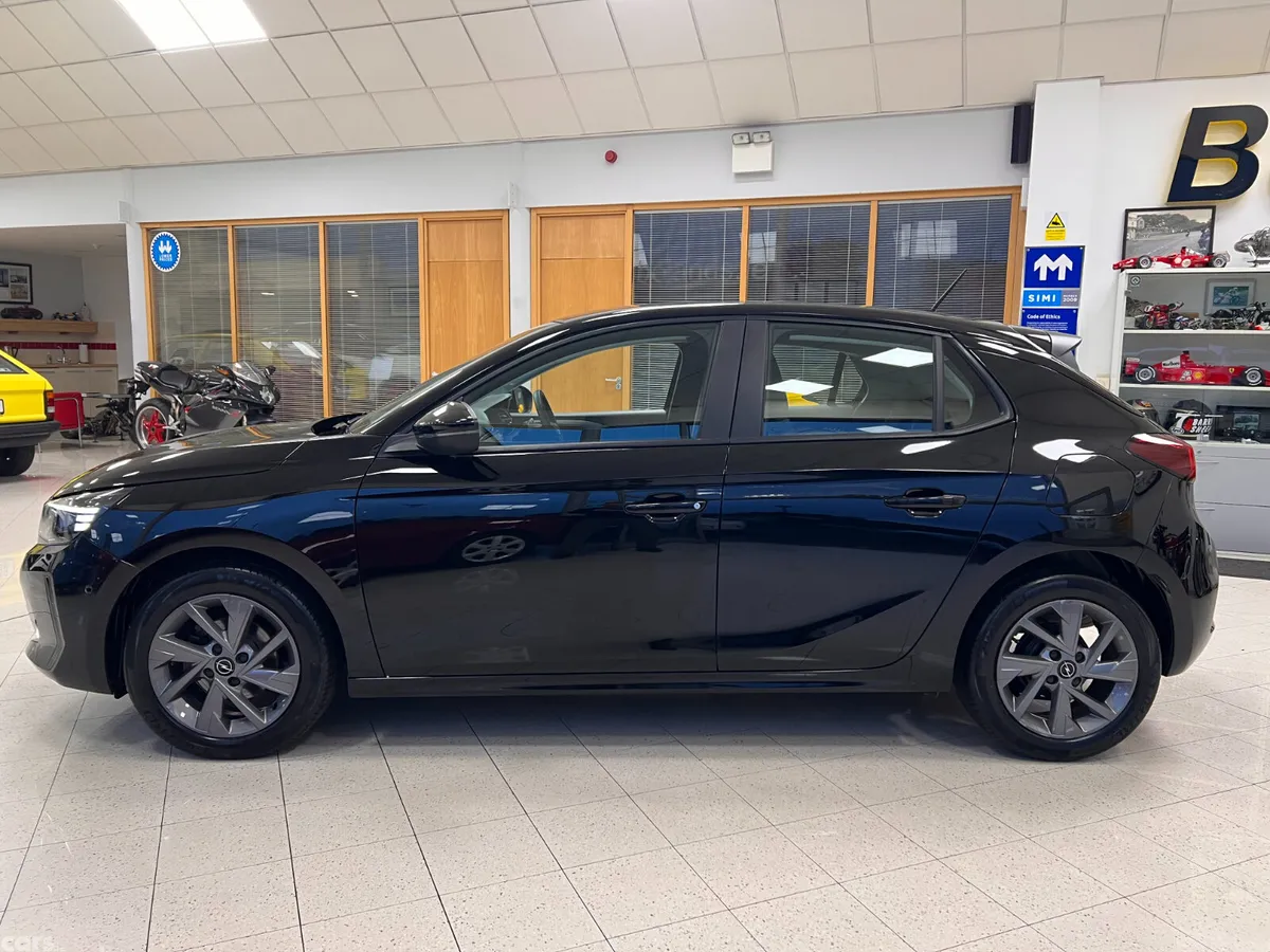 Opel Corsa Hatchback, Petrol, 2025, Black