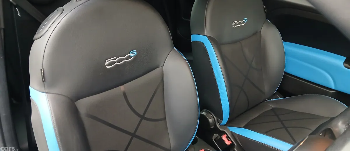 Fiat 500 Hatchback, Petrol, 2018, Blue