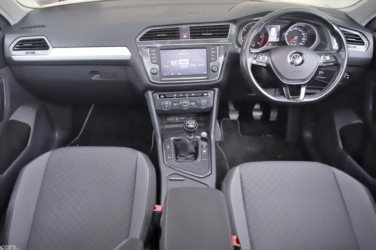 Volkswagen Tiguan SUV, Diesel, 2017, Grey